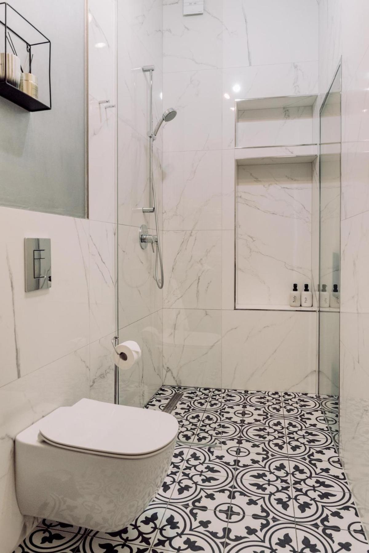Wenceslas Square / Main Station - New Studio***** Apartment Prag