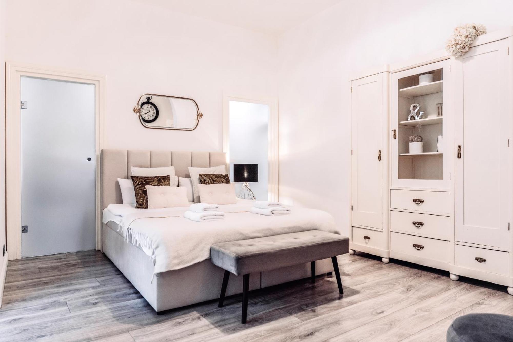 Apartmán Wenceslas Square / Main Station - New Studio*****